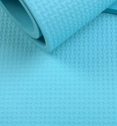 EVA fitness yoga mat in red blue green purple black yellow with anti-skid texture and 4mm 6mm thickness options