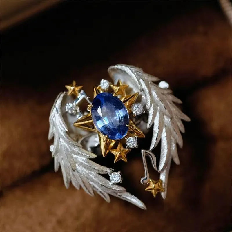 Adjustable geometric alloy ring with open mouth design and US size 8 opening
