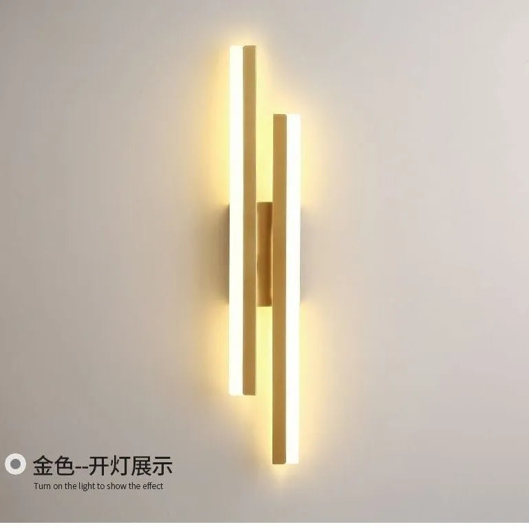 Scandinavian minimalist LED wall light with acrylic lampshade in black or gold finish