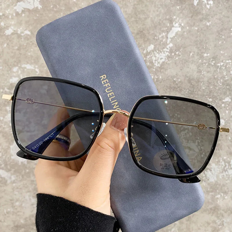 Photochromic large frame myopia glasses with anti-blue light lens in Black Gold Grey