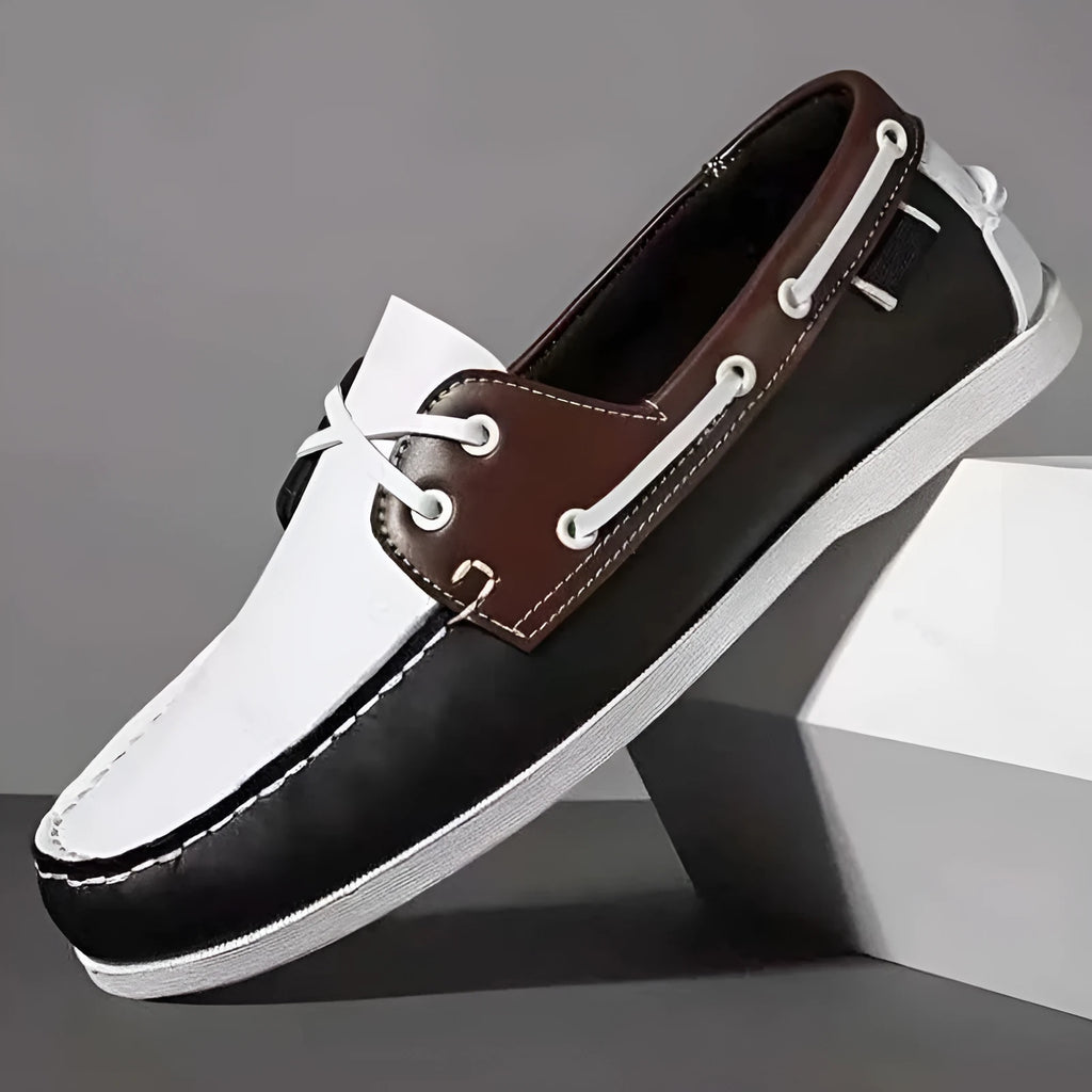 Men's solid colour casual shoes with round toe and flat heel on a white background.