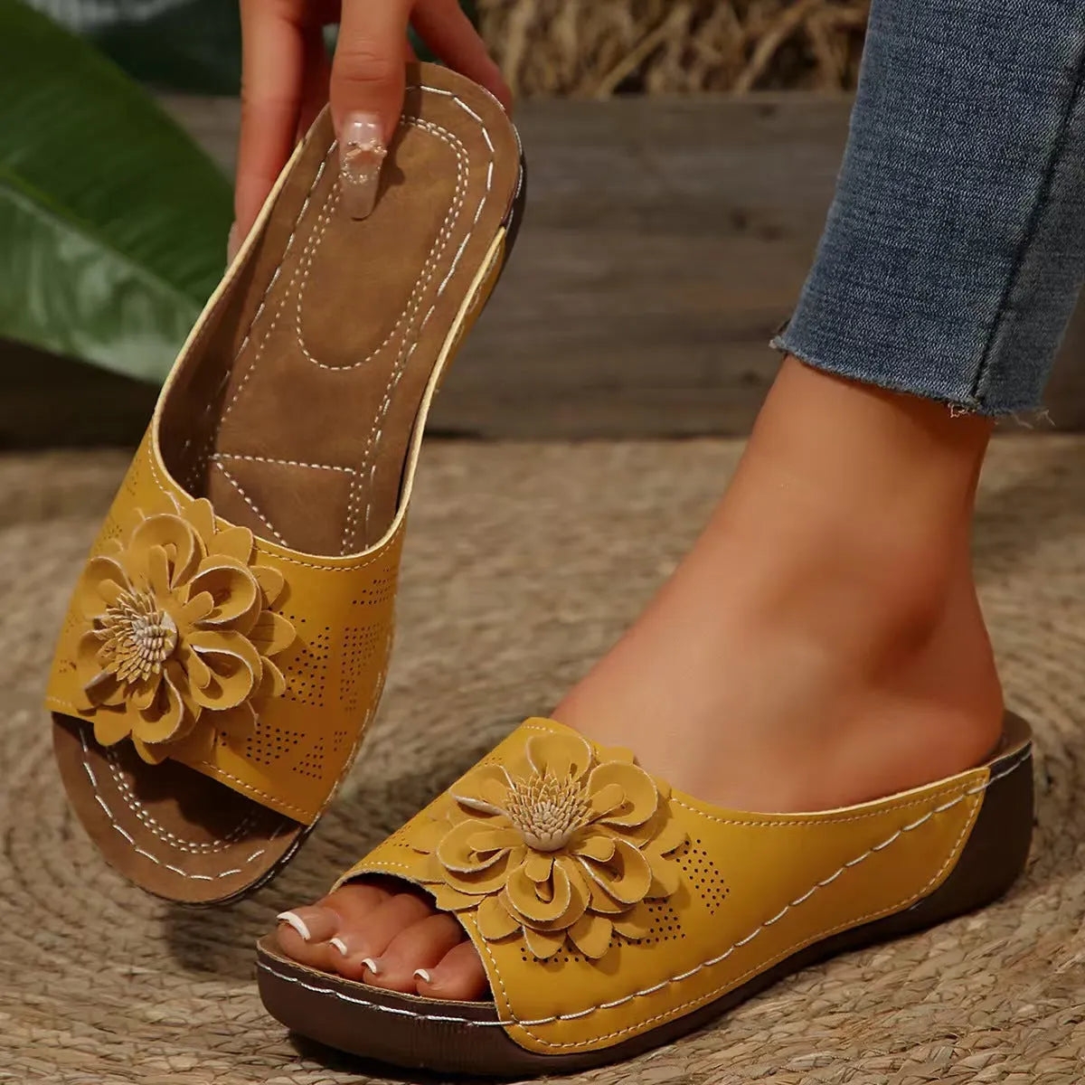 Women's dark brown peep-toe slippers with a fish mouth design and thick rubber sole.