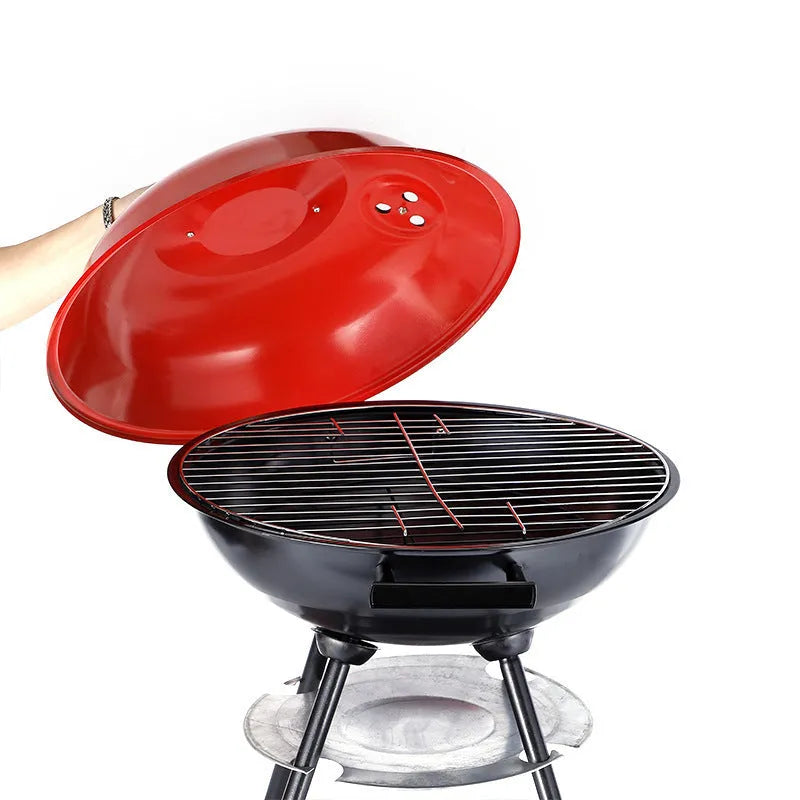 Portable 14-inch barbecue grill with iron construction and apple stove design