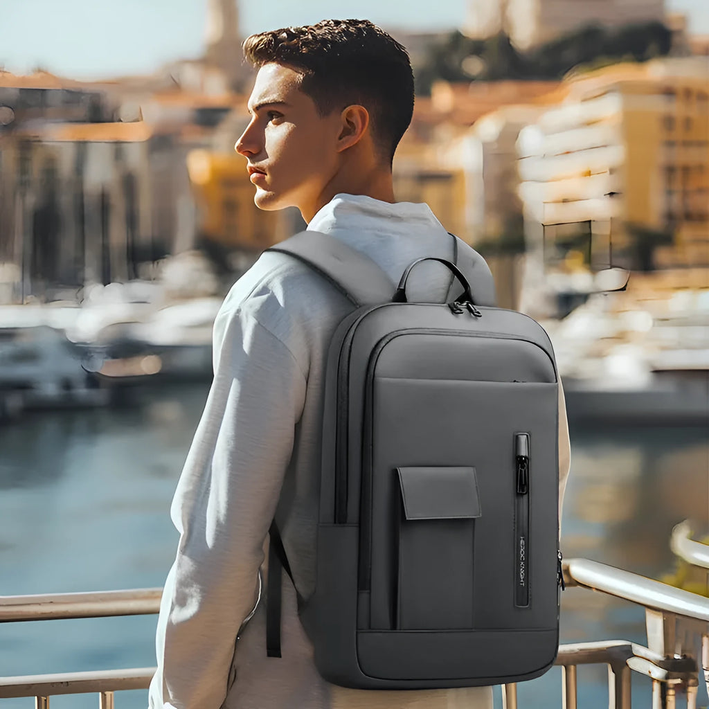 Lightweight Oxford cloth men's backpack with sewing line details in four colour options
