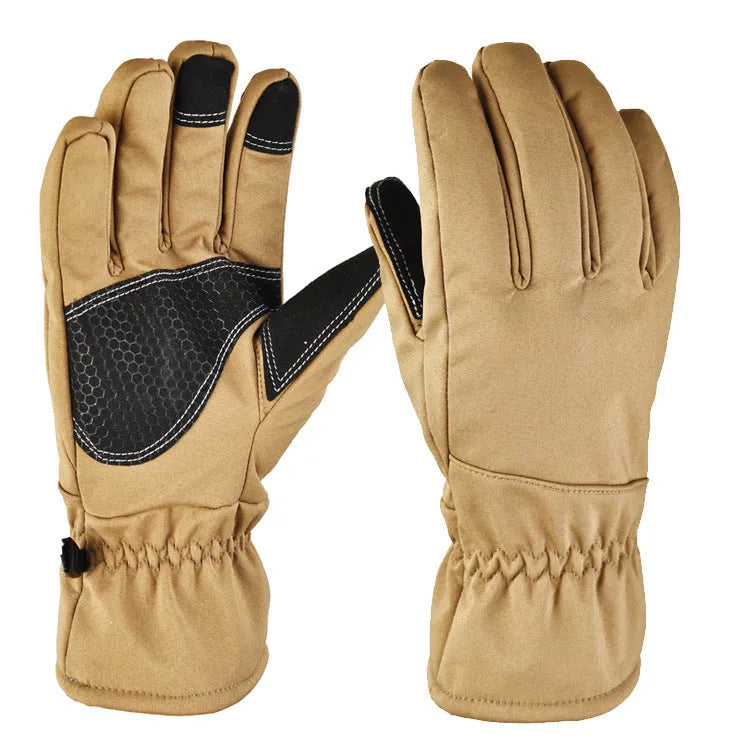 Tactical ski gloves in camouflage colour with non-slip grip and touch screen compatible fingertips
