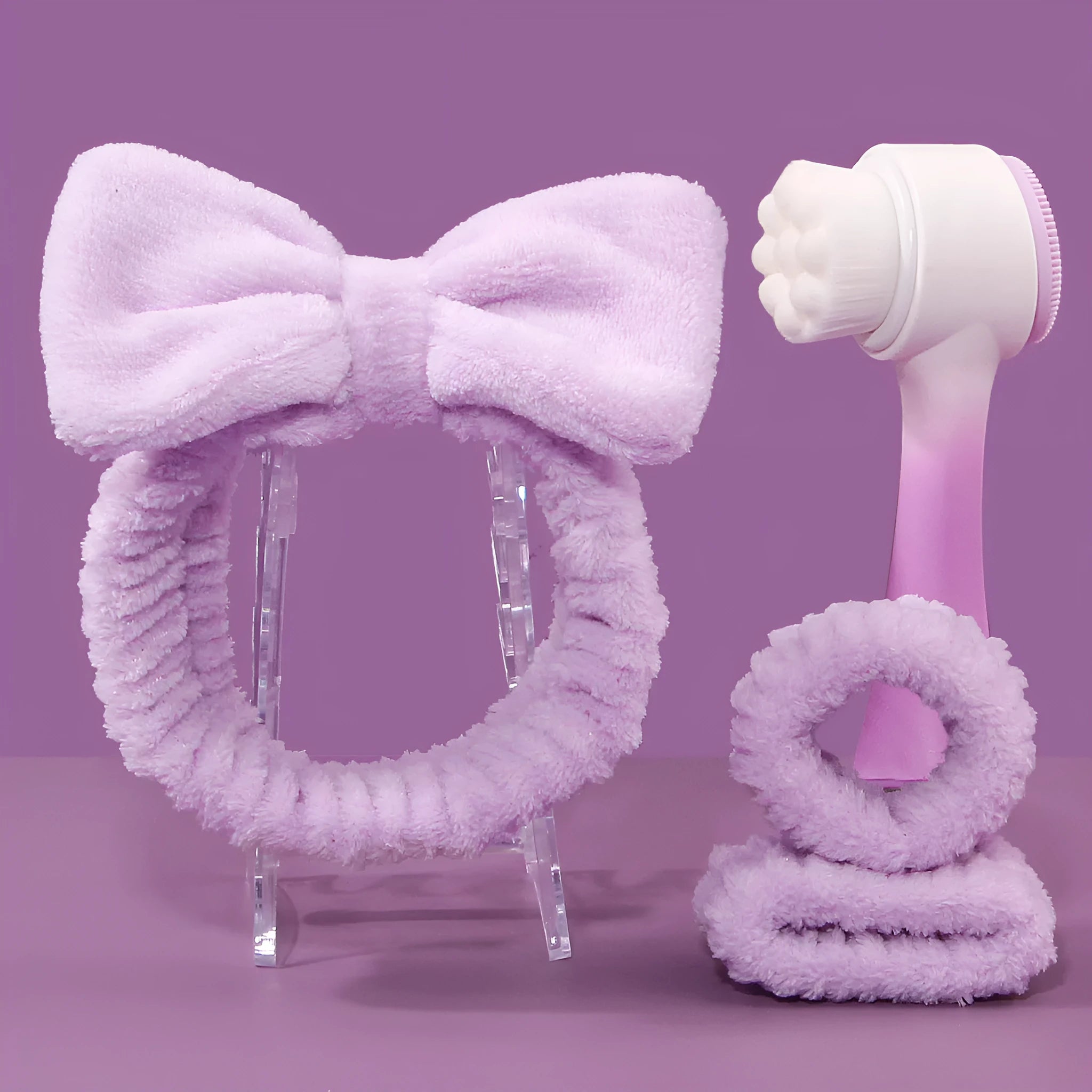 Facial brush set with coral fleece hair band and nylon bristle brush in multiple colour options