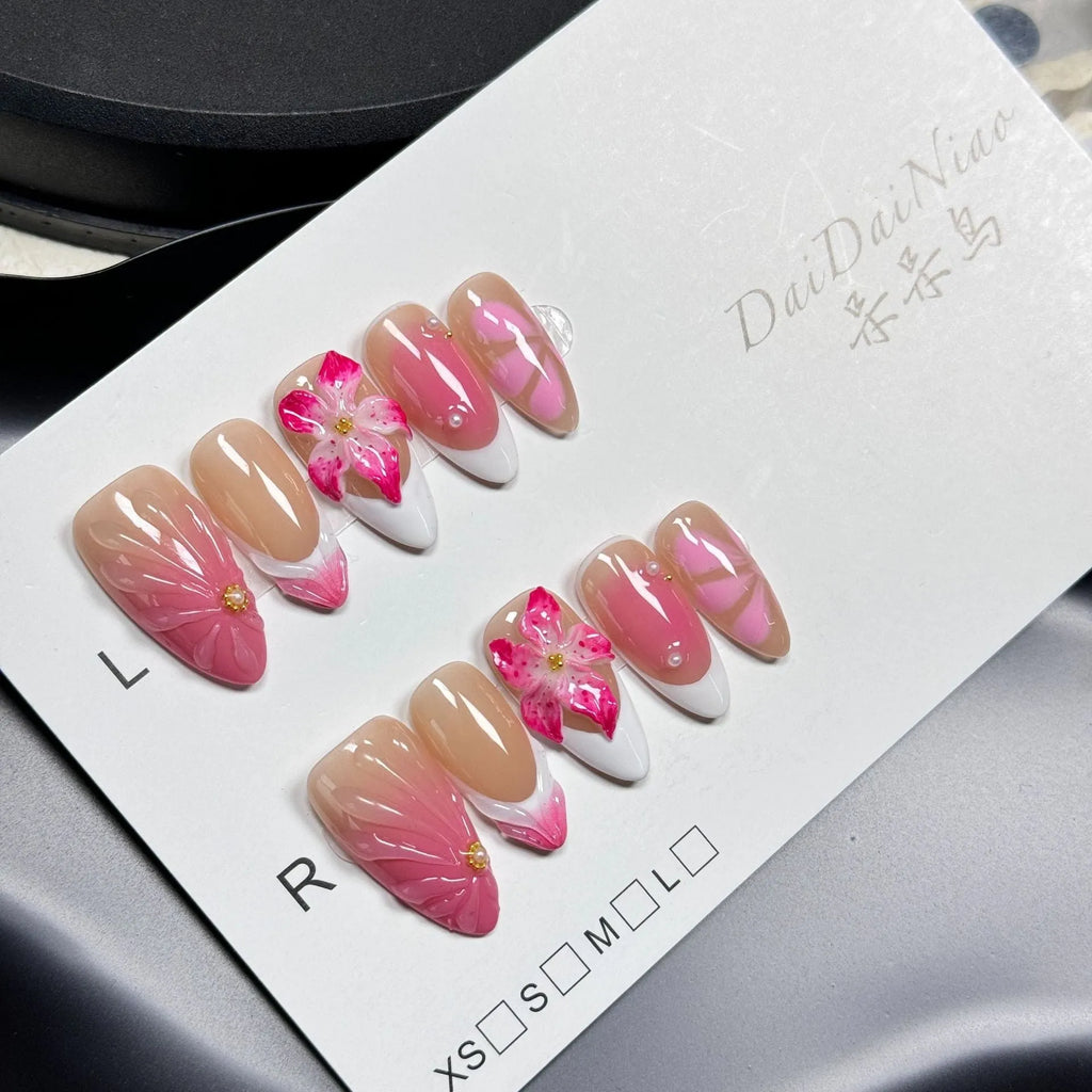 French style lily and ice flower three-dimensional plastic artificial nails in almond shape