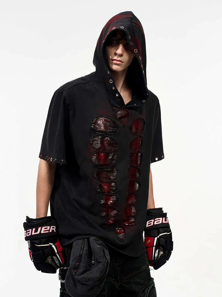 Black men's hooded short-sleeved T-shirt with sequin details and a loose fit.
