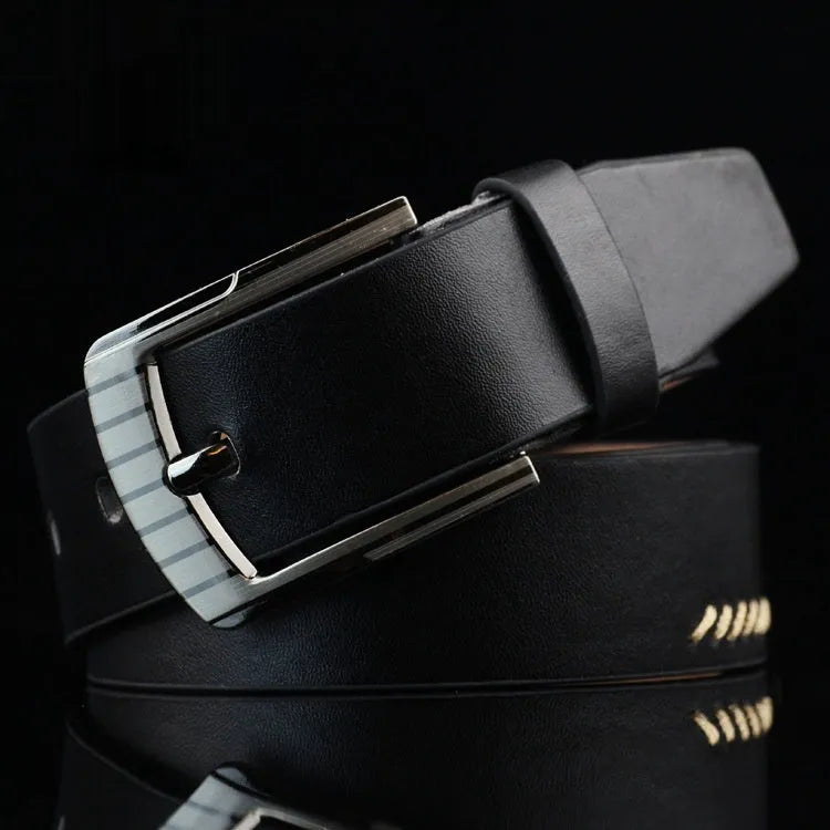 Men's threading casual belt with alloy pin buckle in black colour showing retro pattern design