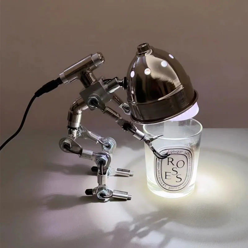 Robot-shaped decorative atmosphere lamp in silver or copper finish, 22cm or 29cm tall
