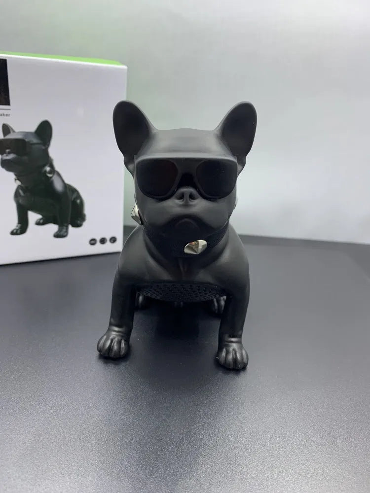 Mini full body bulldog Bluetooth speaker in black, red or white colour with wireless audio playback