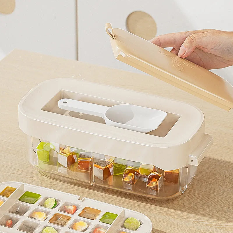 High-capacity plastic ice cube tray with ice shovel in blue, green, purple, or yellow colour options.