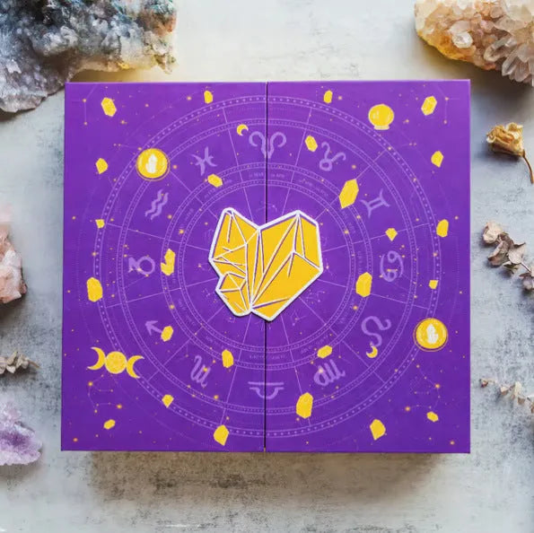 Halloween gift box with crystal ornament and countdown display measuring 33.5cm