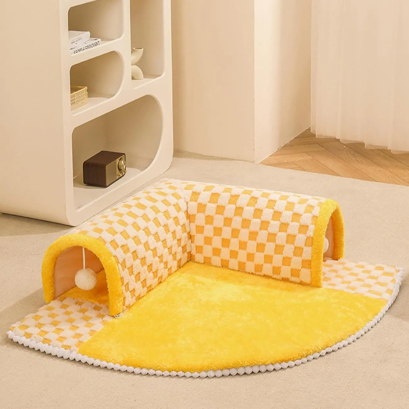 Fan-shaped plush pet bed with integrated tunnel, XL size 80cm, coffee colour with anti-slip base