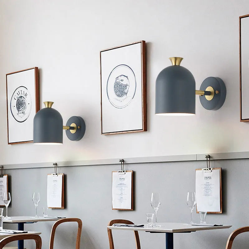 Single-head LED bedside wall lamp in aluminium with colour options
