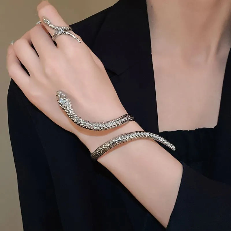 Exaggerated twisted winding simulated snake ring and bracelet set in gold electroplated metal