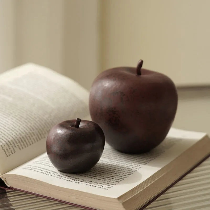 Ceramic apple desktop ornament in retro Chinese style simulation design