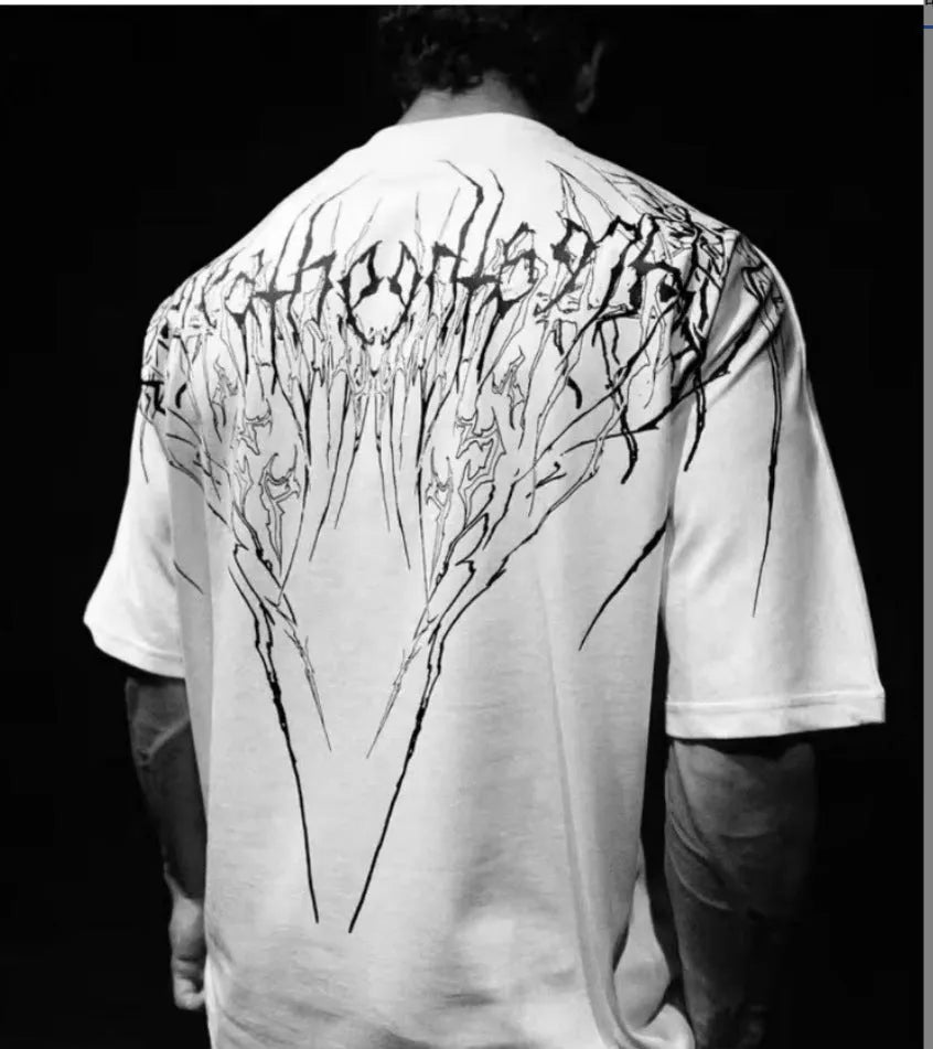 Dark style loose fit pure cotton short-sleeved t-shirt with gilding craft detail available in sizes S to XXL