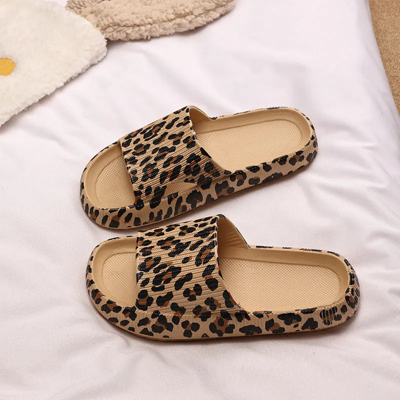 Women's leopard print EVA slippers in Korean fashion style with thick cushioning bottom