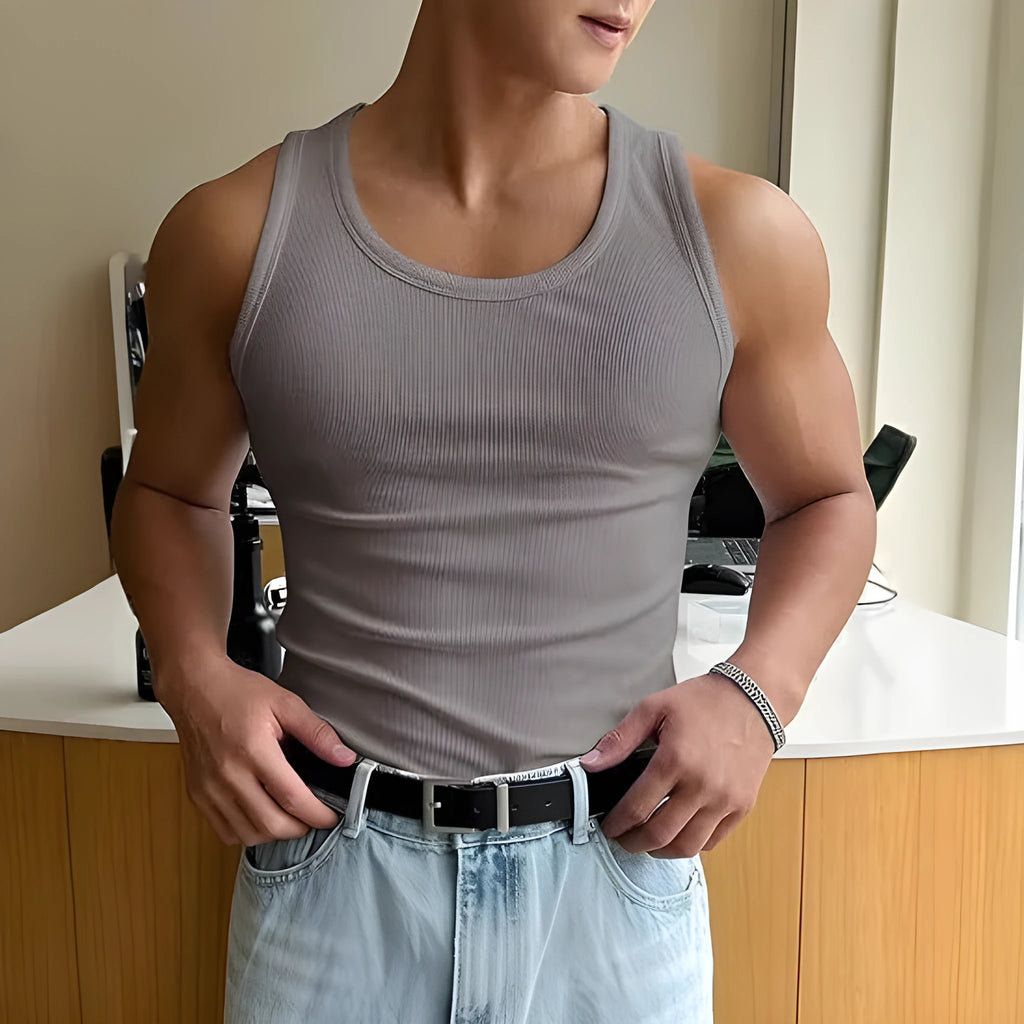 Men's grey polyester fitness t-shirt with wool lining showing front and back views