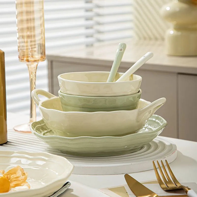 Solid colour ceramic tableware set with 7 pieces in gift box packaging