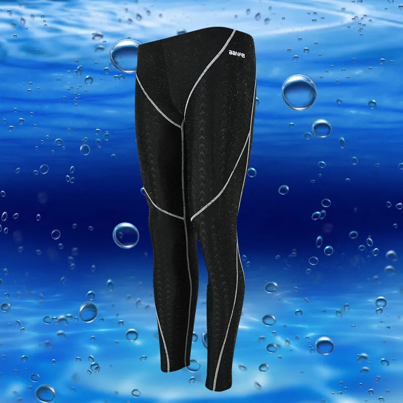 Men's black cropped swimming trunks with a contrast line, made from sun-proof nylon fabric.