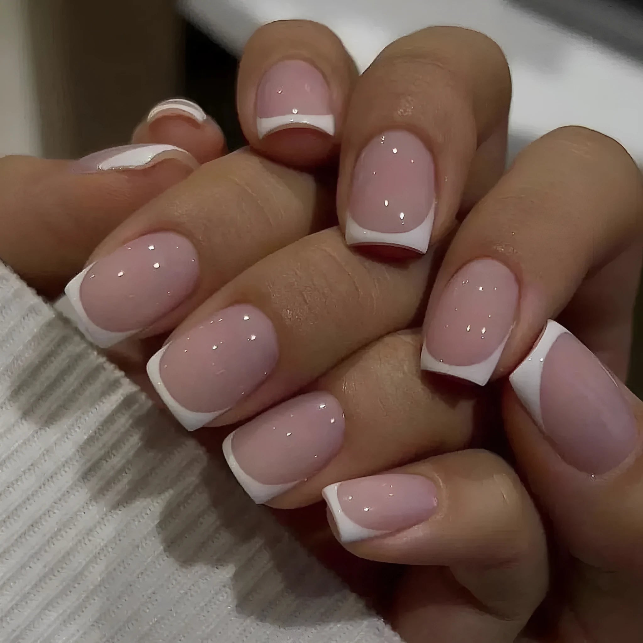 White press on nails with plaid pattern, 24 pieces in box