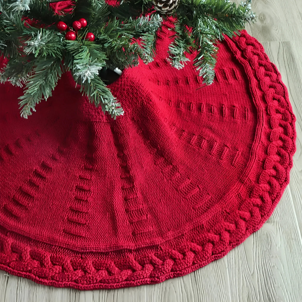 Christmas knitted wool tree skirt in red with 122cm diameter