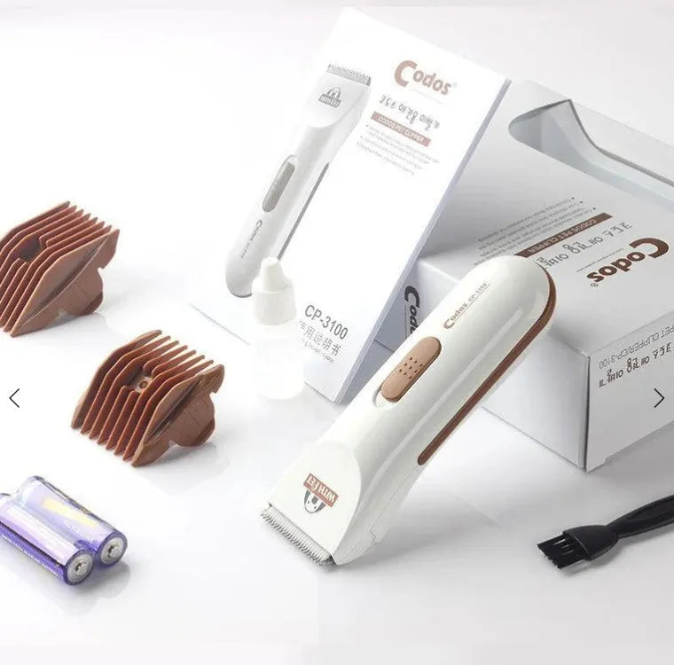 White electric pet clipper with ceramic blade for grooming dogs and cats
