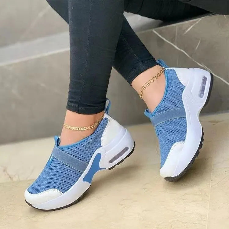 Women's flat mesh sneakers in multiple colours with round toe and shallow opening design
