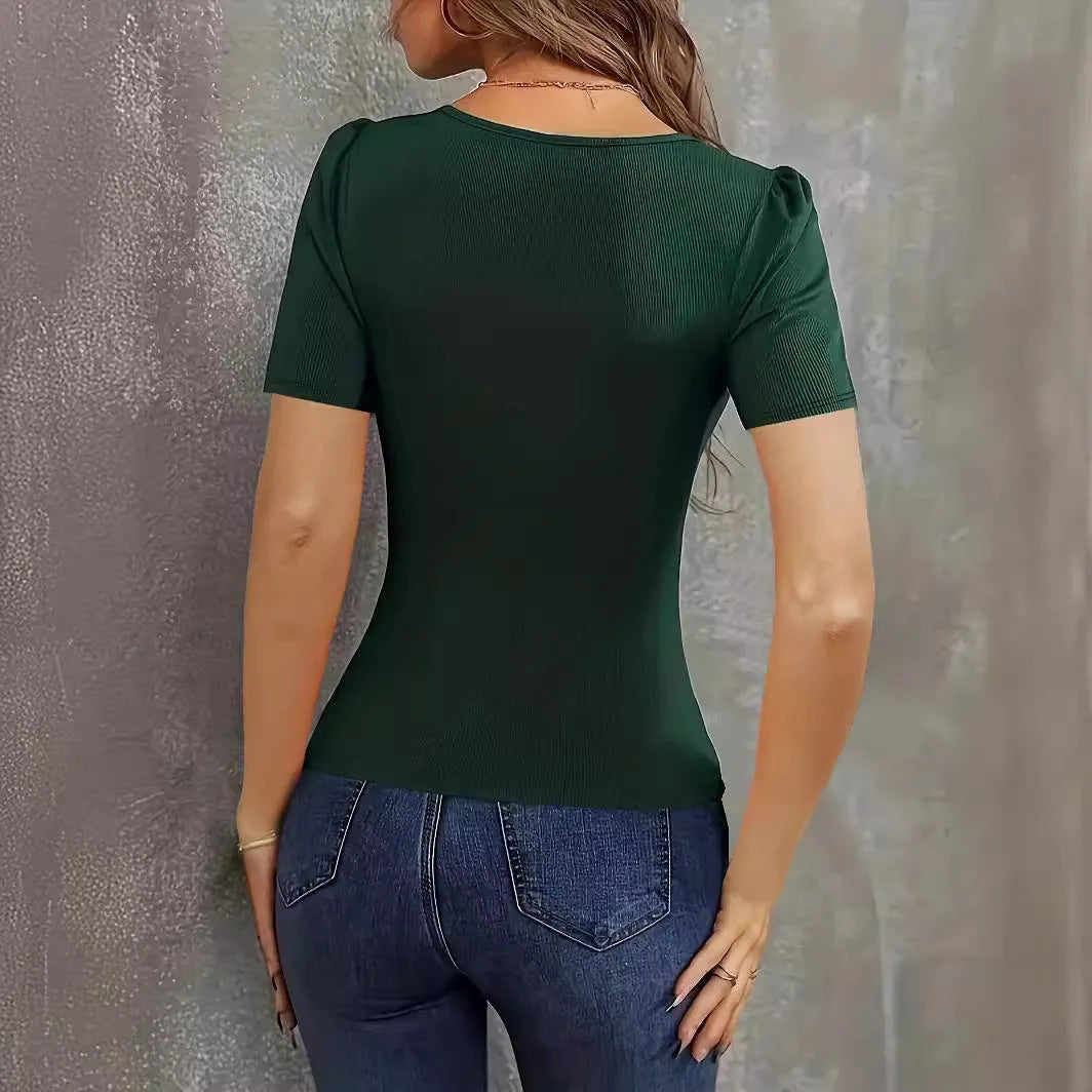 Women's slim fit knitted short sleeve pullover with low neckline in wine red colour