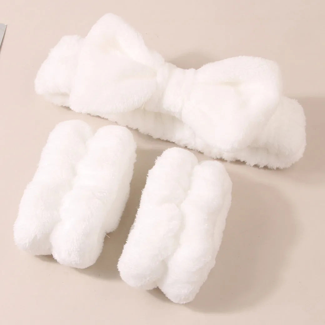 Facial brush set with coral fleece hair band and nylon bristle brush in multiple colour options