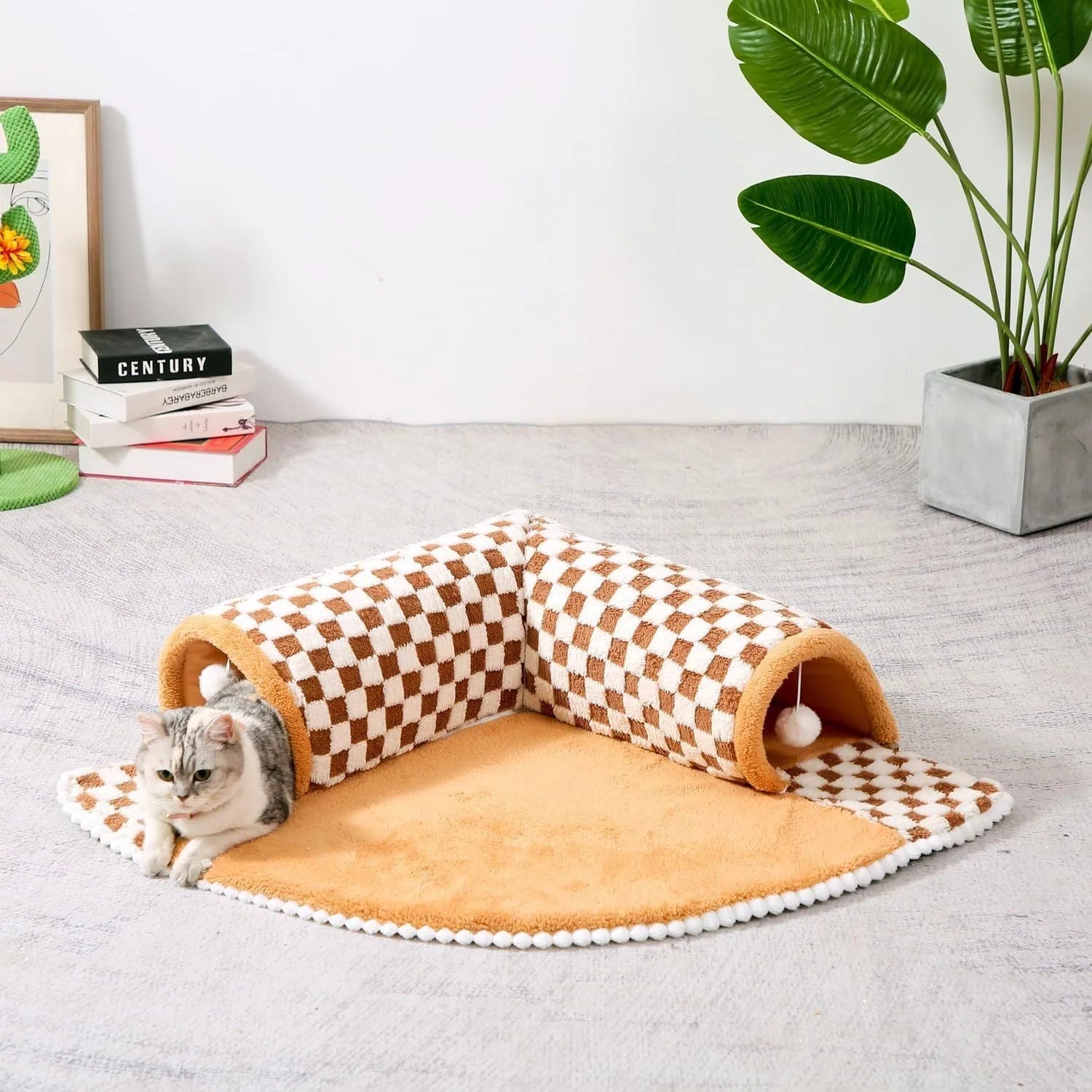 Fan-shaped plush pet bed with integrated tunnel, XL size 80cm, coffee colour with anti-slip base