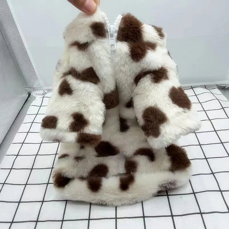 Small dog wearing pink polyester plush warm coat, suitable for Teddy, Bichon and Pomeranian breeds