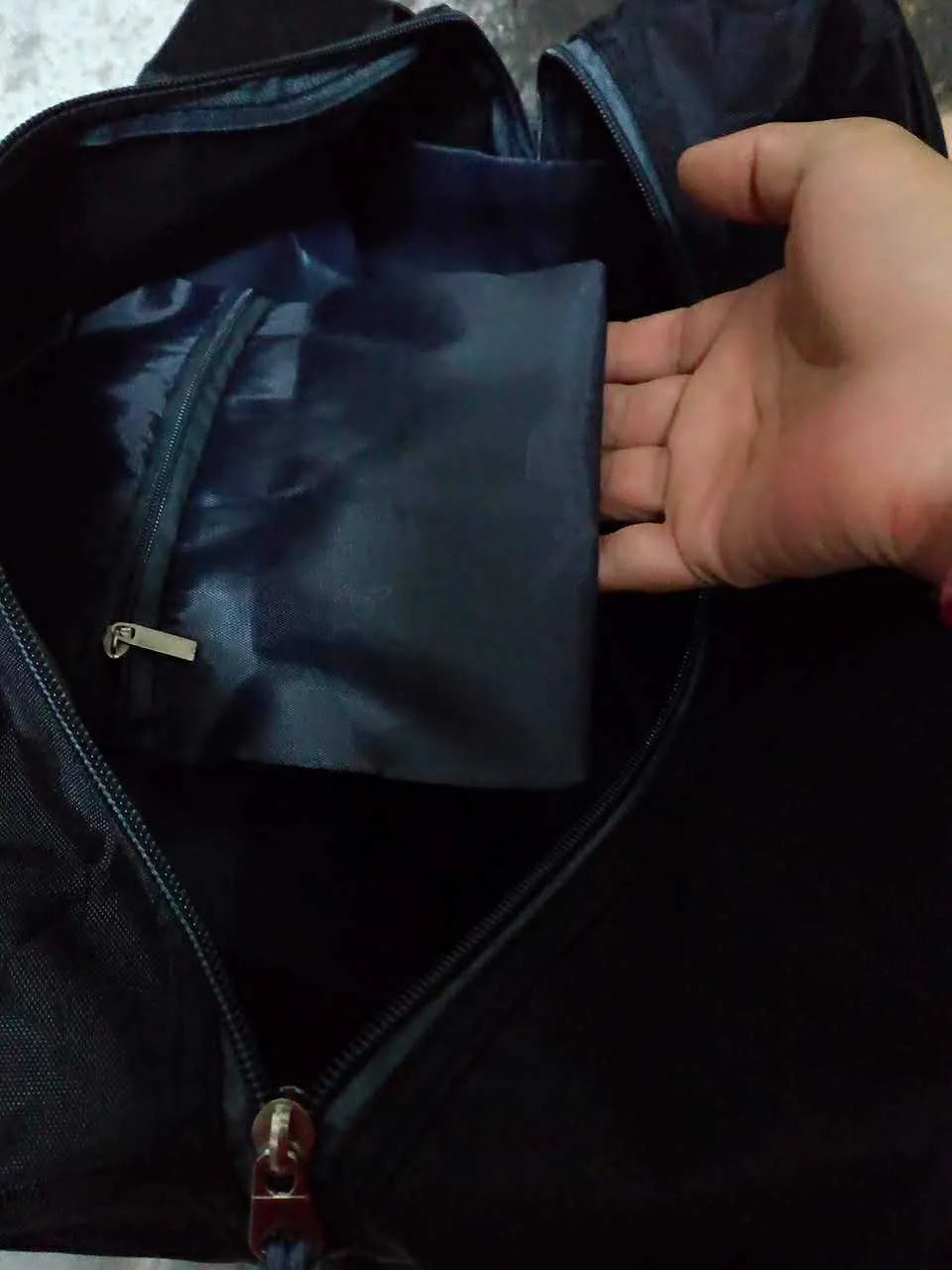 Nylon yoga gym bag showing medium and large size options in six colour variations