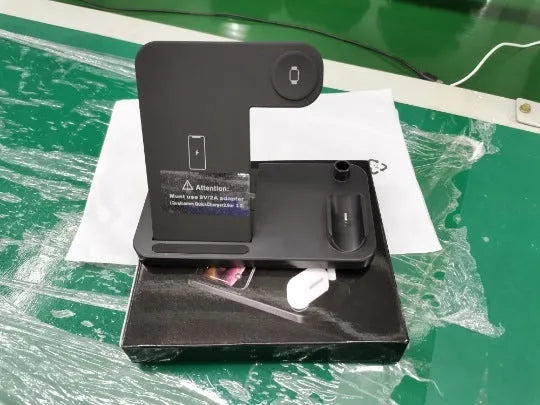 15W folding 4-in-1 wireless charging stand showing iPhone and Apple Pencil charging simultaneously