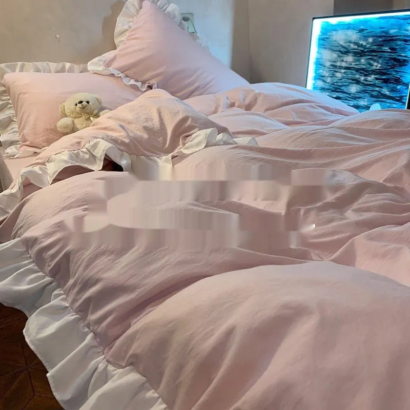 Mori style solid colour linen quilt cover and pillowcases on a bed