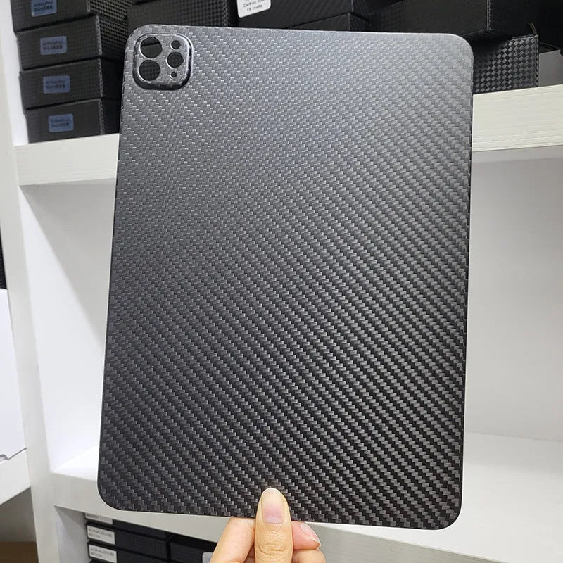 Real carbon fibre flat hard case cover for Apple iPad Pro 11 in a plaid pattern.