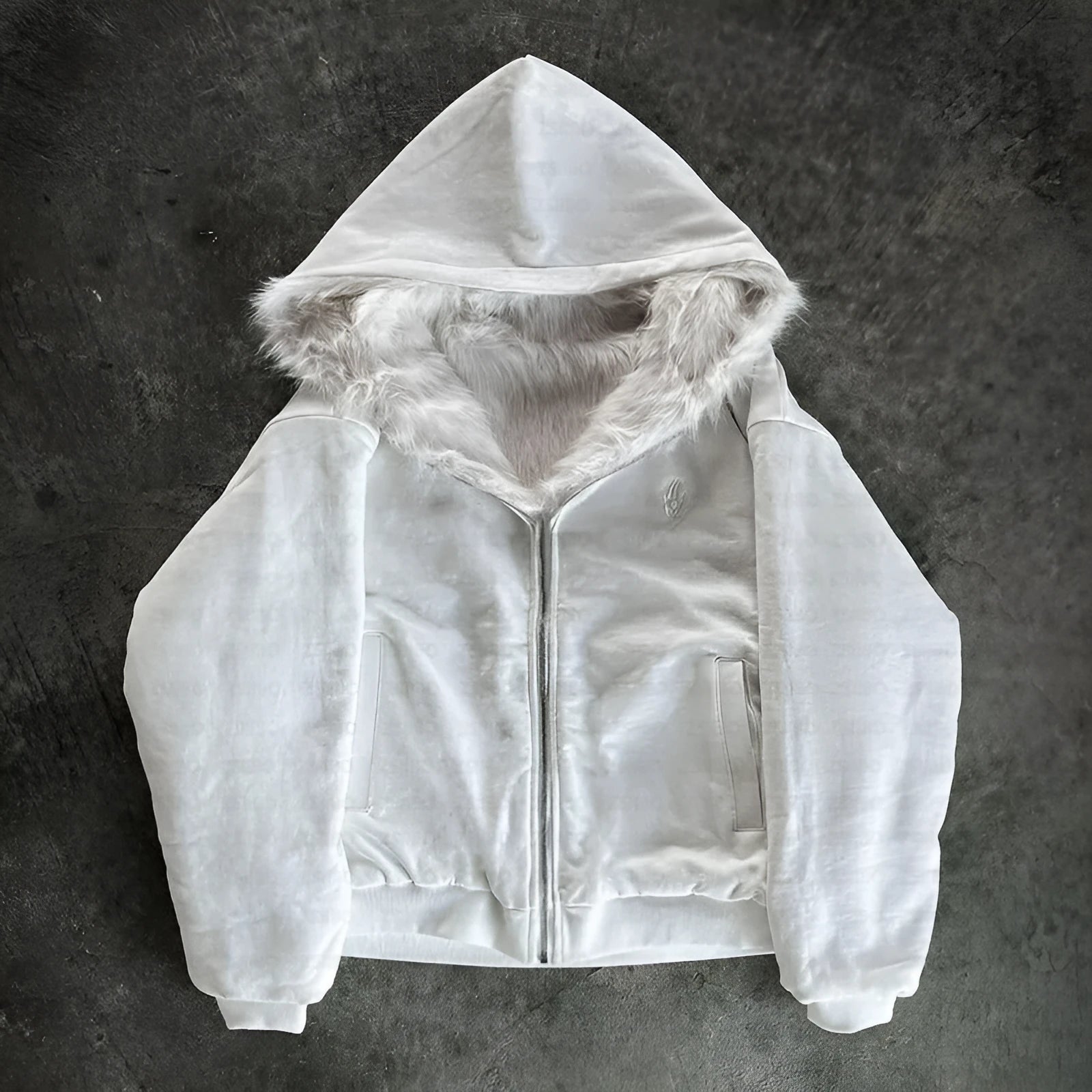 Unisex baggy coat in white or black with long sleeves and loose cardigan fit