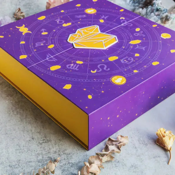 Halloween gift box with crystal ornament and countdown display measuring 33.5cm