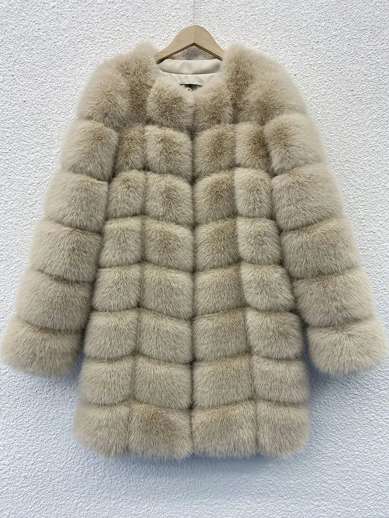 Women's thick artificial fur coat in five colour options with 80cm length and regular sleeves