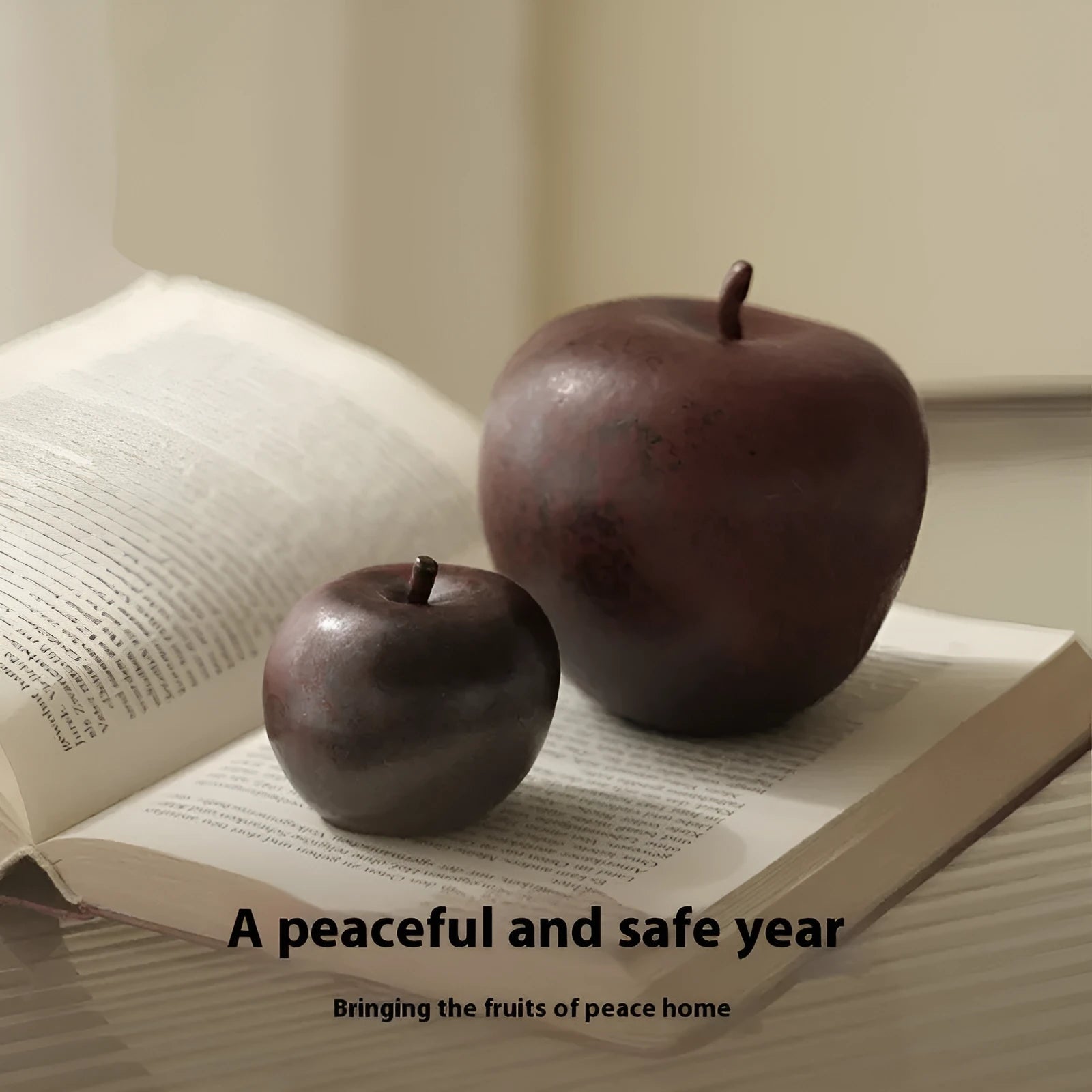 Ceramic apple desktop ornament in retro Chinese style simulation design