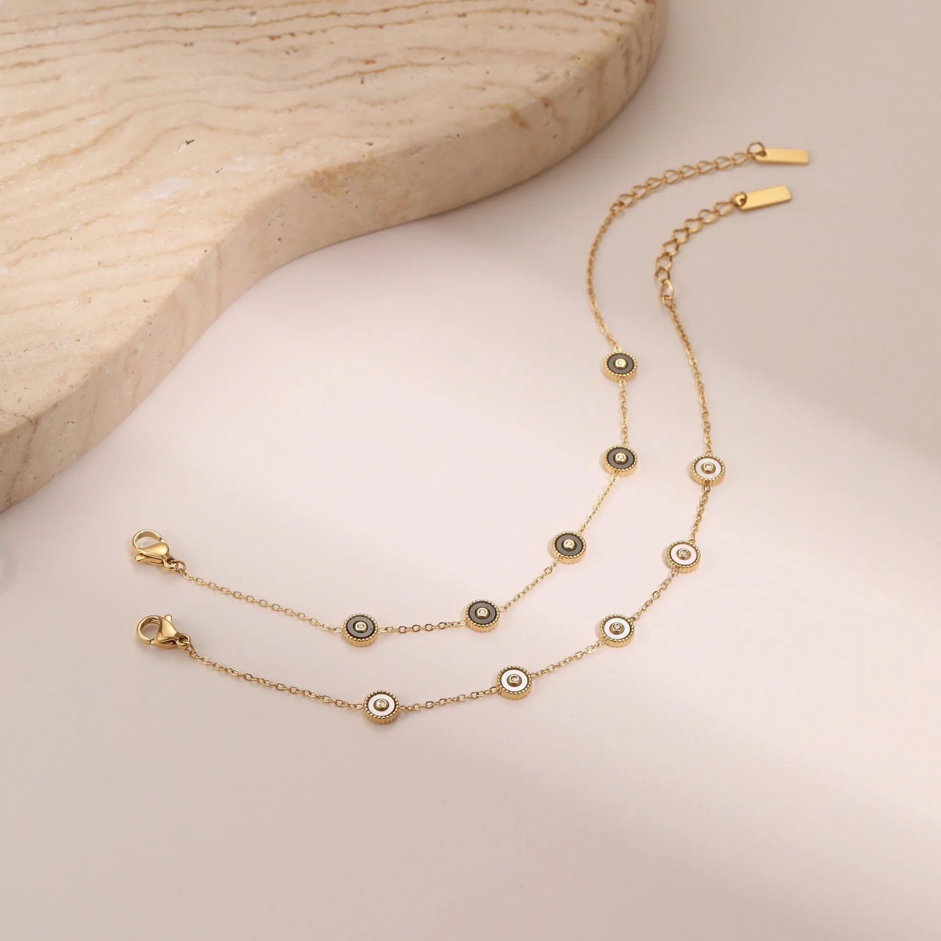 Gold-plated fritillary geometric bracelet and necklace set for women