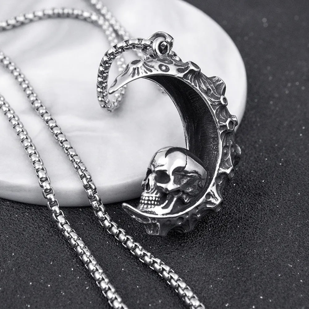 Men's silver stainless steel necklace with alloy skull pendant