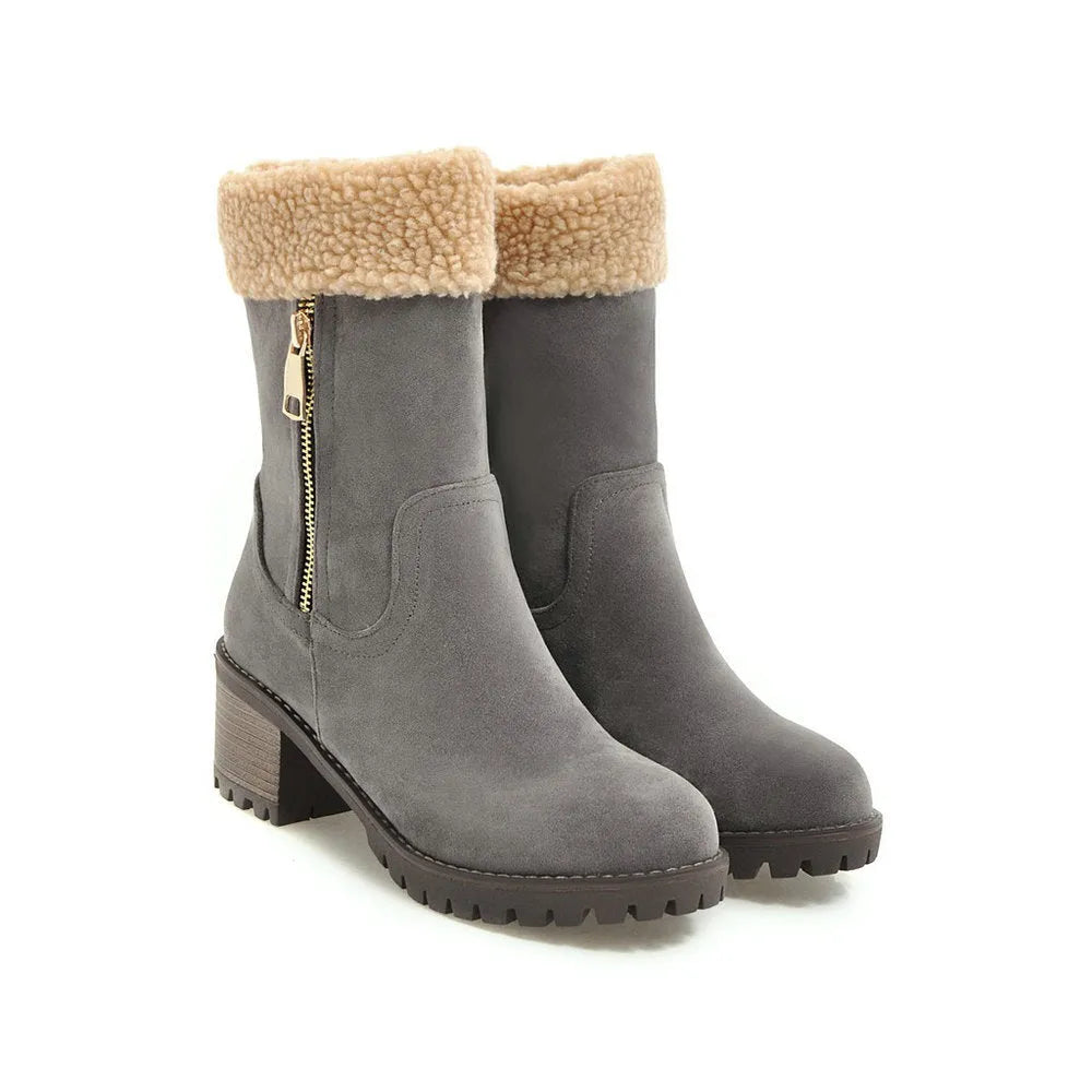 Men's ankle-high snow boots with a rubber sole and plush lining in black, grey, green, and orange colour options.