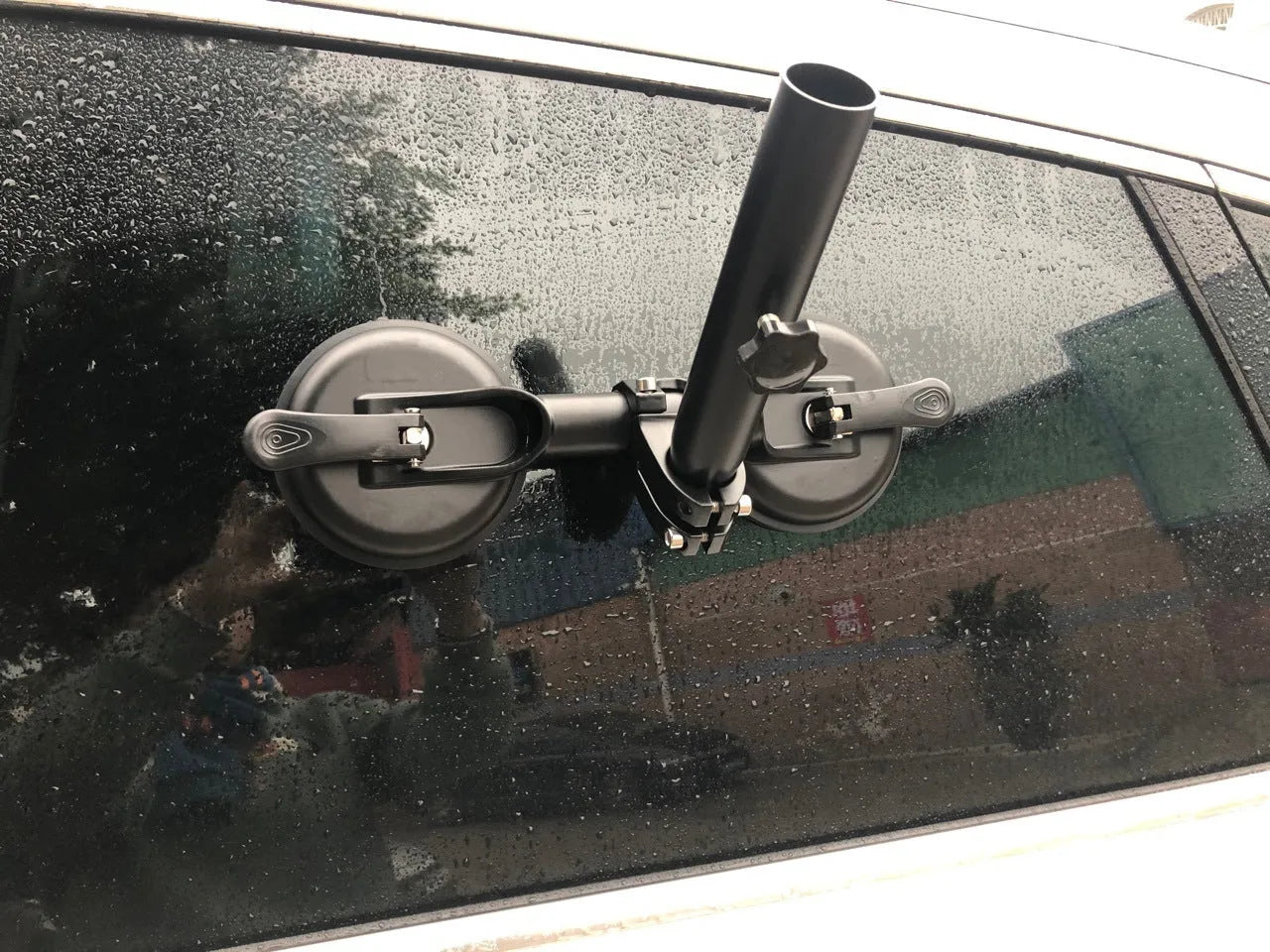 Black off-road car flagpole sucker base with ABS plastic disc and rubber glass attachment