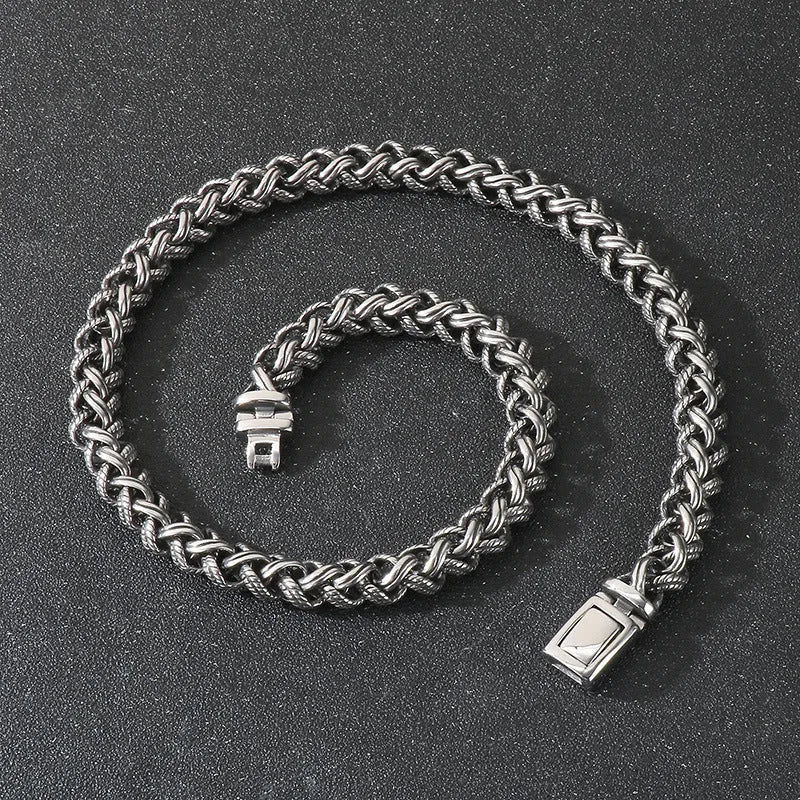 Men's titanium steel chain necklace in punk style with geometric large hemp flower design