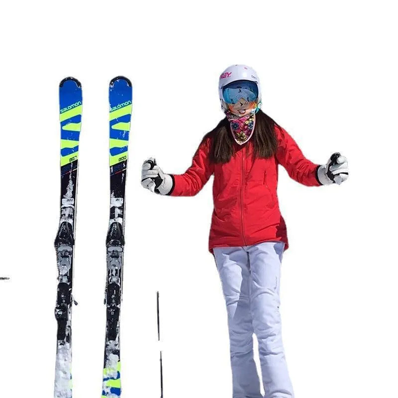 Adjustable skiing bandage strap with hook and loop fastening in multiple colours