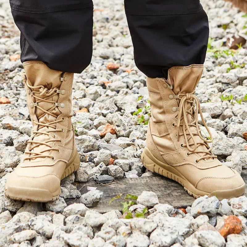 Yulong Combat Boots tactical desert climbing footwear in black and sand colours for outdoor hiking and camping
