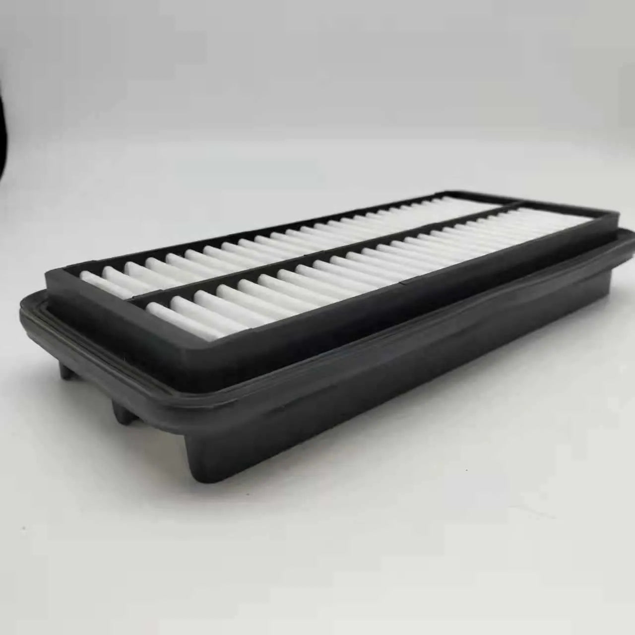 Rectangular black car air filter measuring 256mm by 113mm by 40mm for Modern vehicle applications